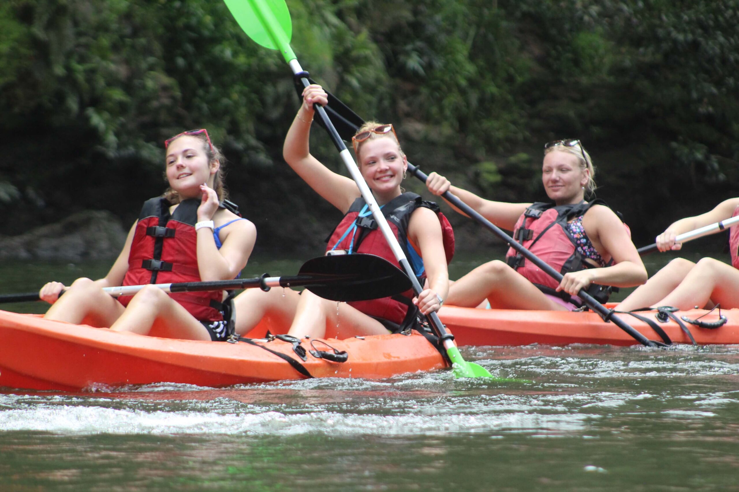 Kayakers enjoying a day together on the Sarapiquí River