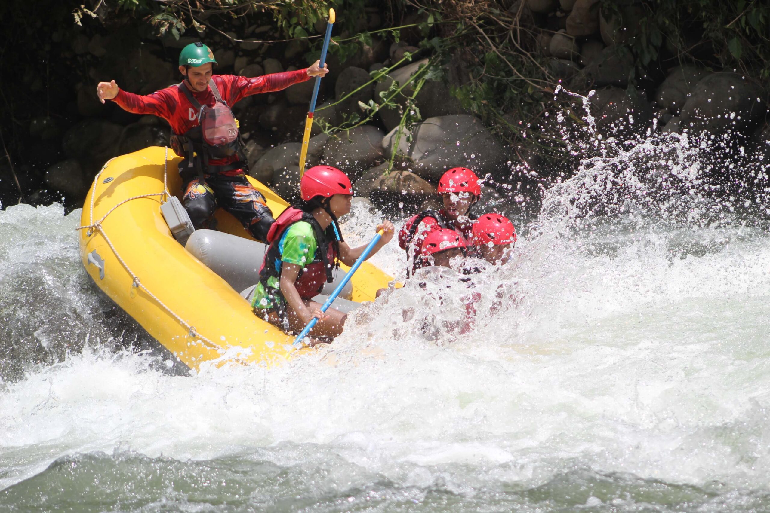 Sarapiqui River Rafting Class 3/4 - Image 4