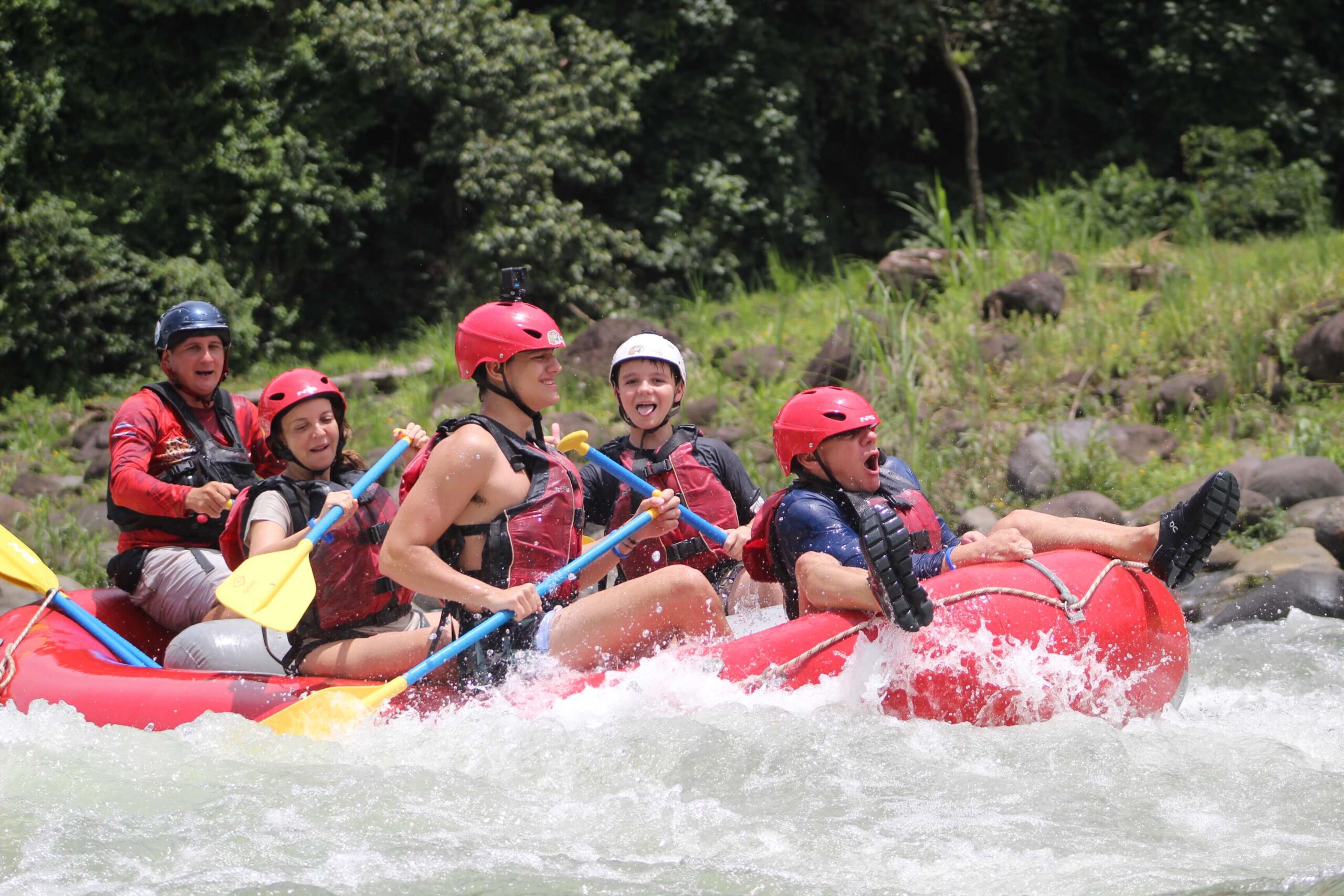 Sarapiqui River Rafting Class 3/4 - Image 3