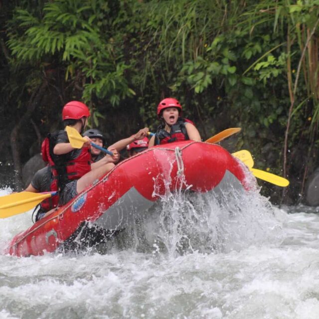 Sarapiqui River Rafting Class 3/4